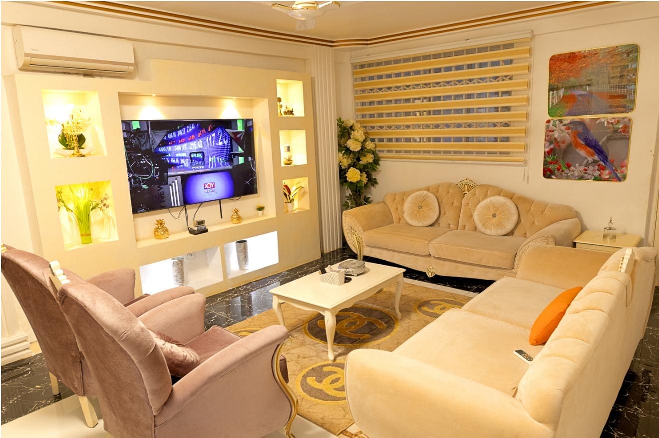 ChrispoEstate Reception